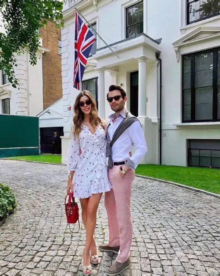 
Mark-Francis Vandelli Partner: Is He Gay? Relationship With Jade 