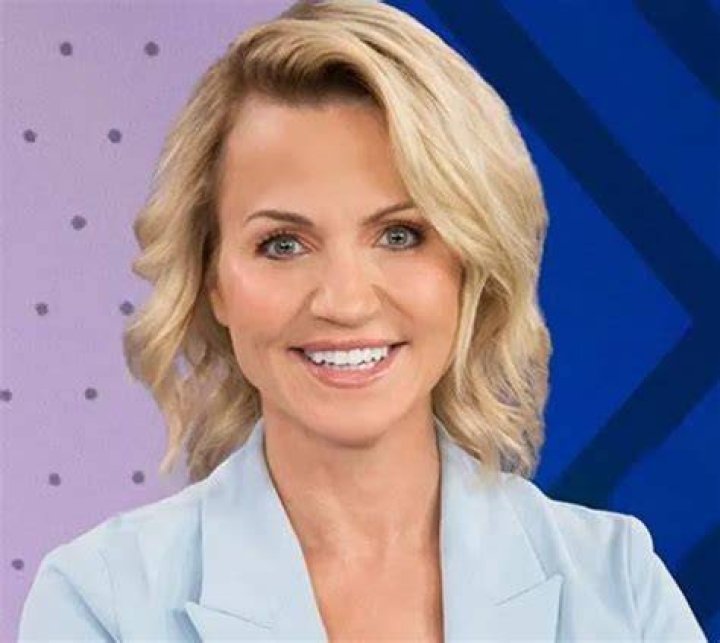 
Michelle Beadle Height, Weight, Net Worth, Age, Birthday, Wikipedia, Who, Nationality, Biography 